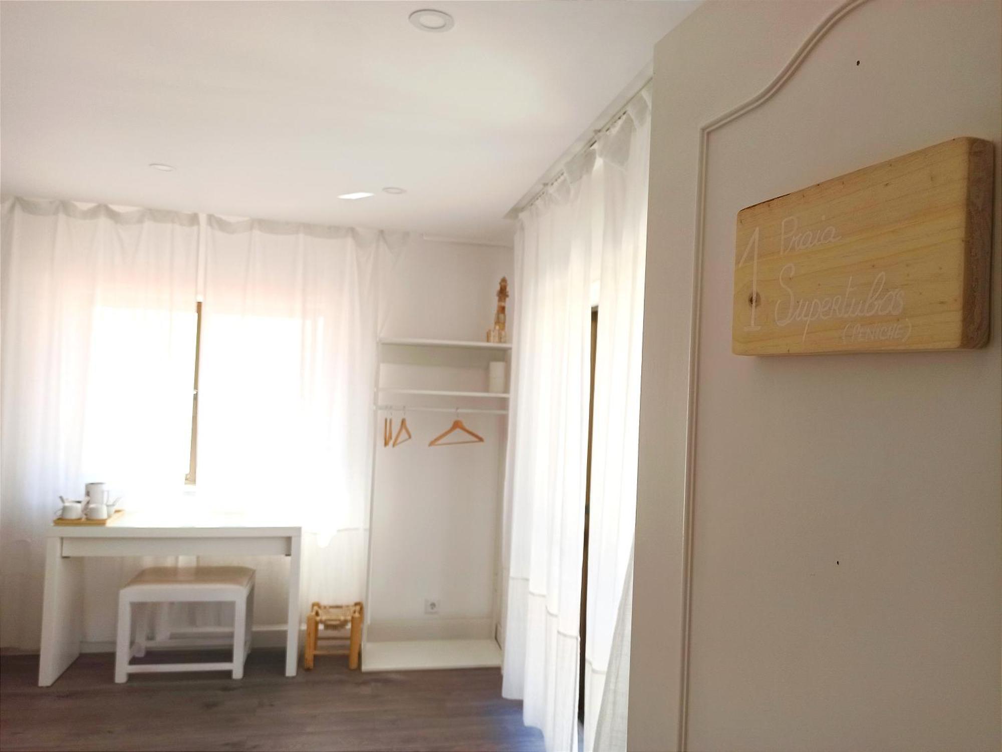Supertubos House Peniche Bed & Breakfast Атогия да Балея Стая снимка