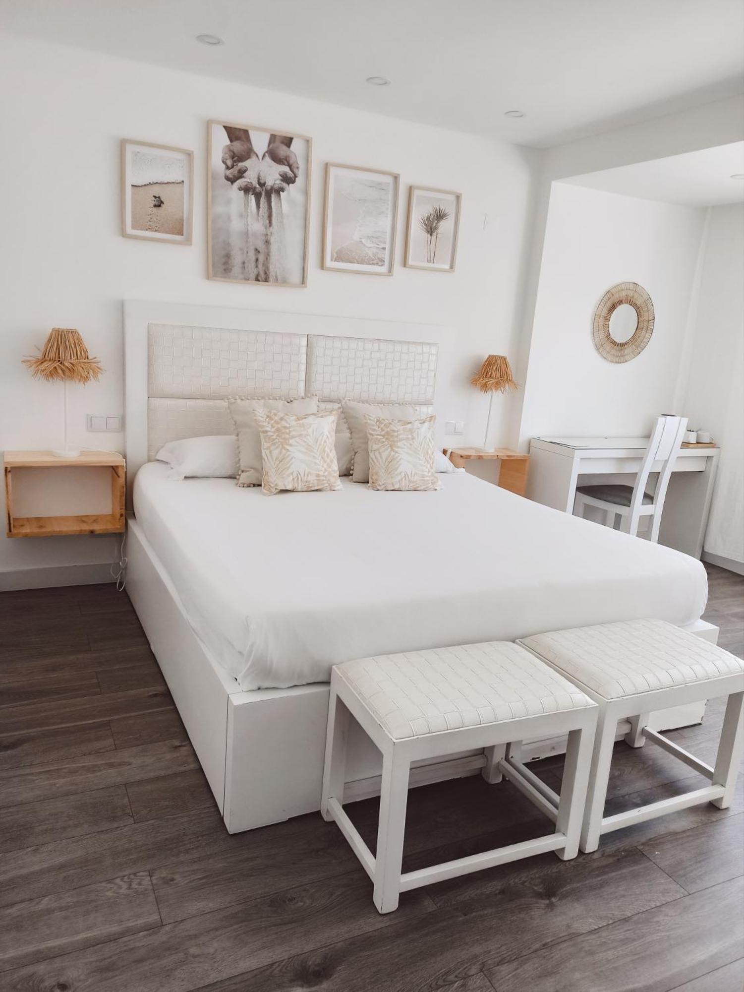 Supertubos House Peniche Bed & Breakfast Атогия да Балея Екстериор снимка